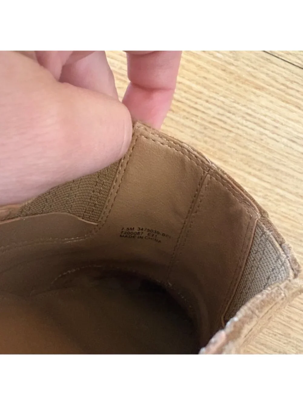 Frye Rowen Gore Low Heel Point Toe Mules Beige Suede Women’s Size 7.5